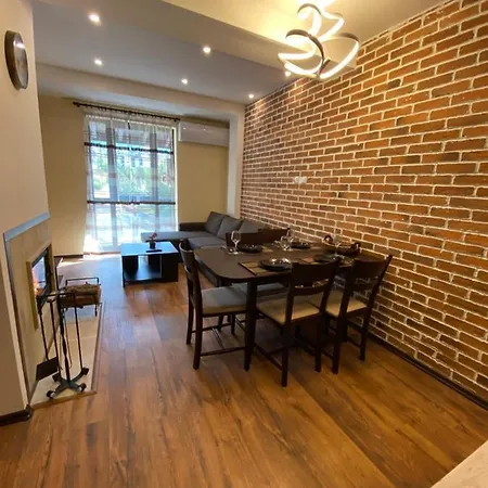 Cozy With Fantastic View Apartment *